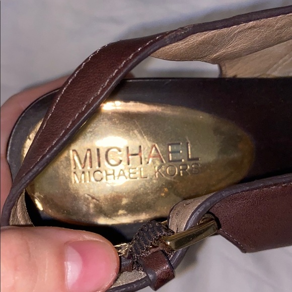 Michael Kors wedges - Picture 3 of 4